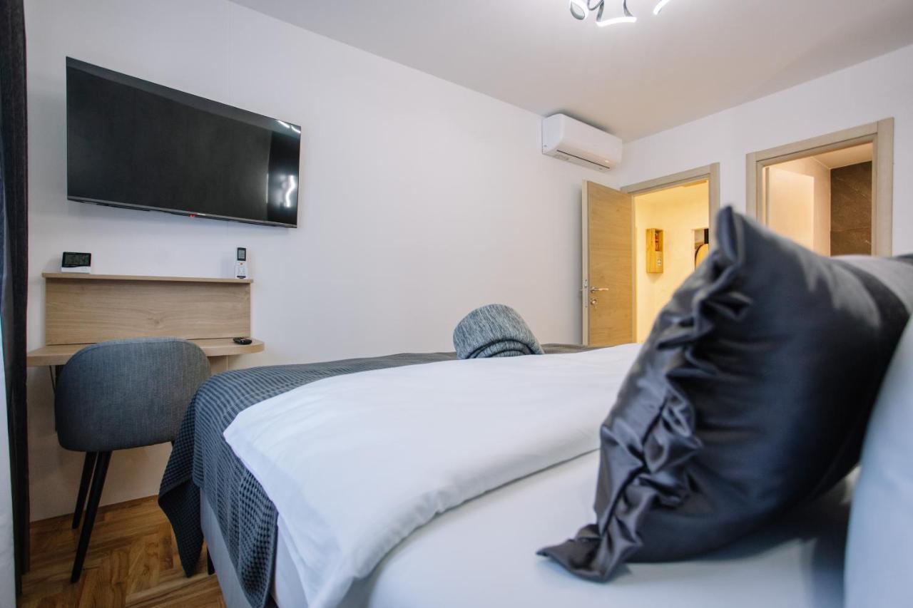 Apartments Hana City Center Livno Exterior photo