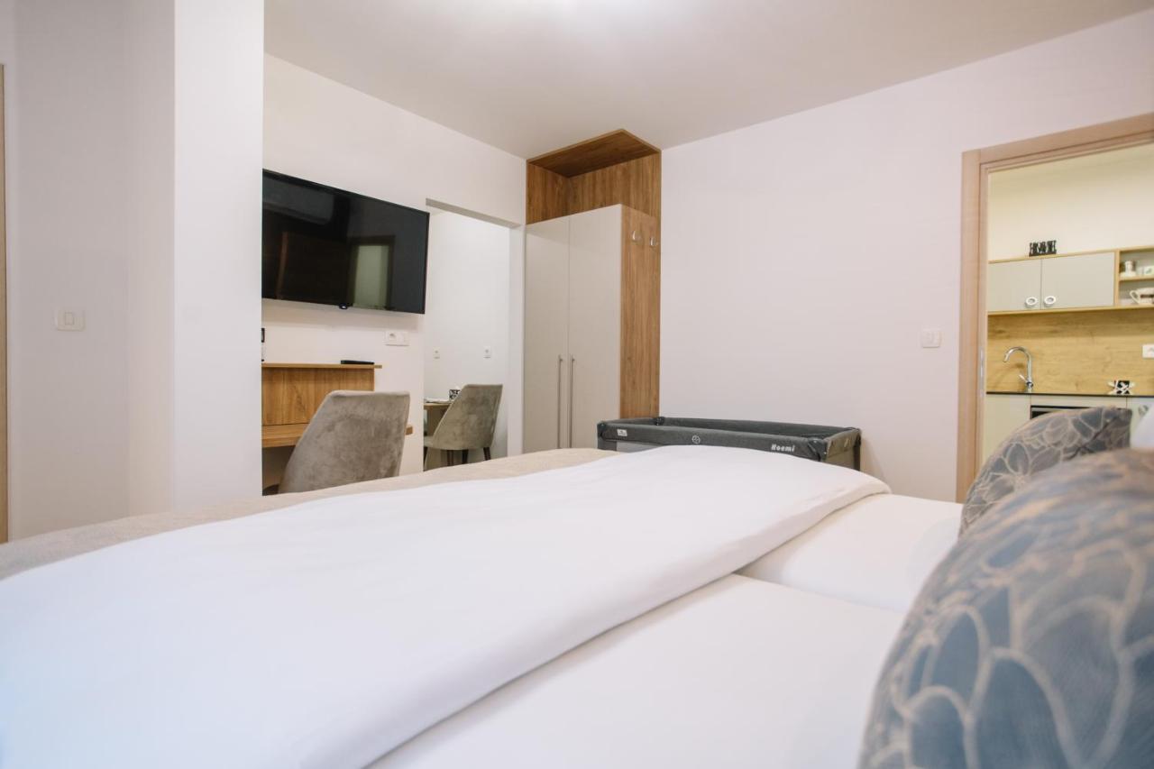 Apartments Hana City Center Livno Exterior photo