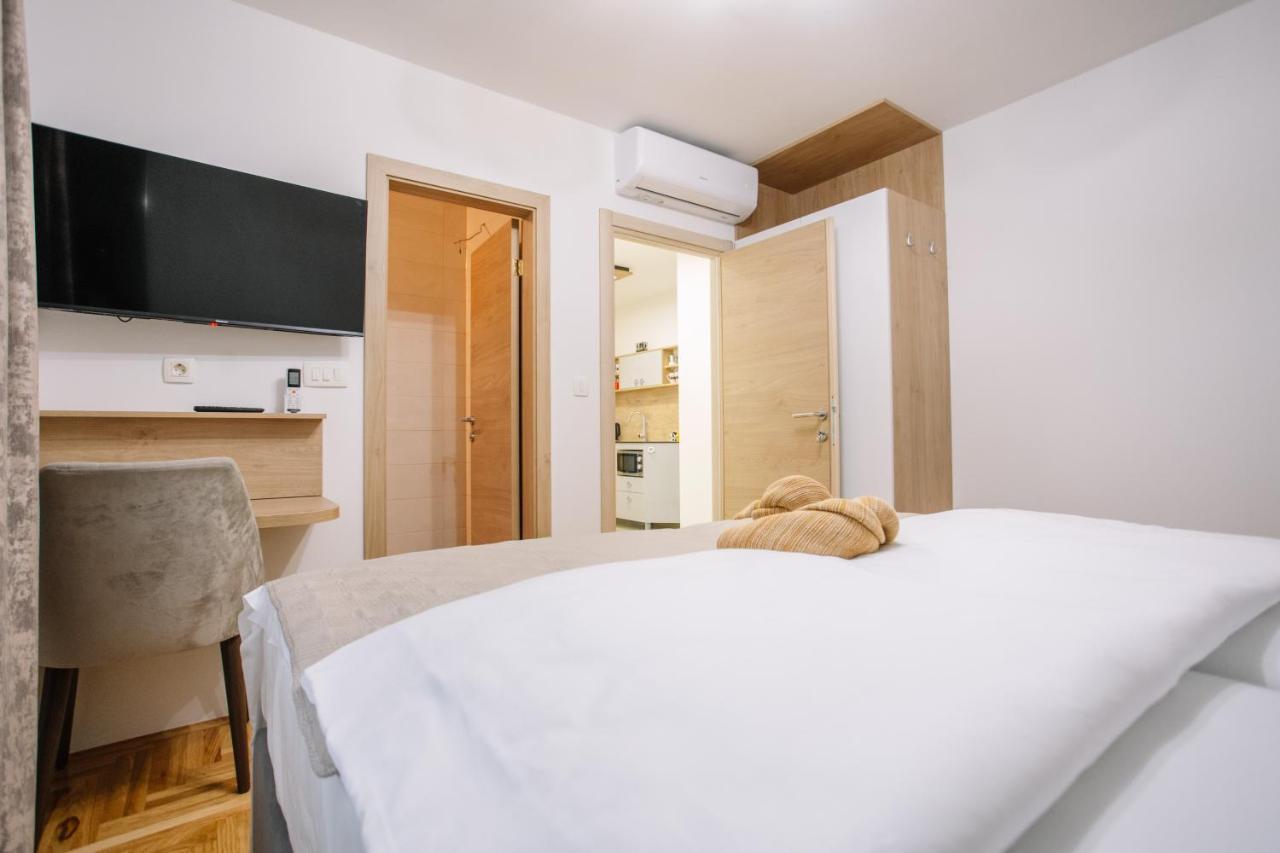 Apartments Hana City Center Livno Exterior photo