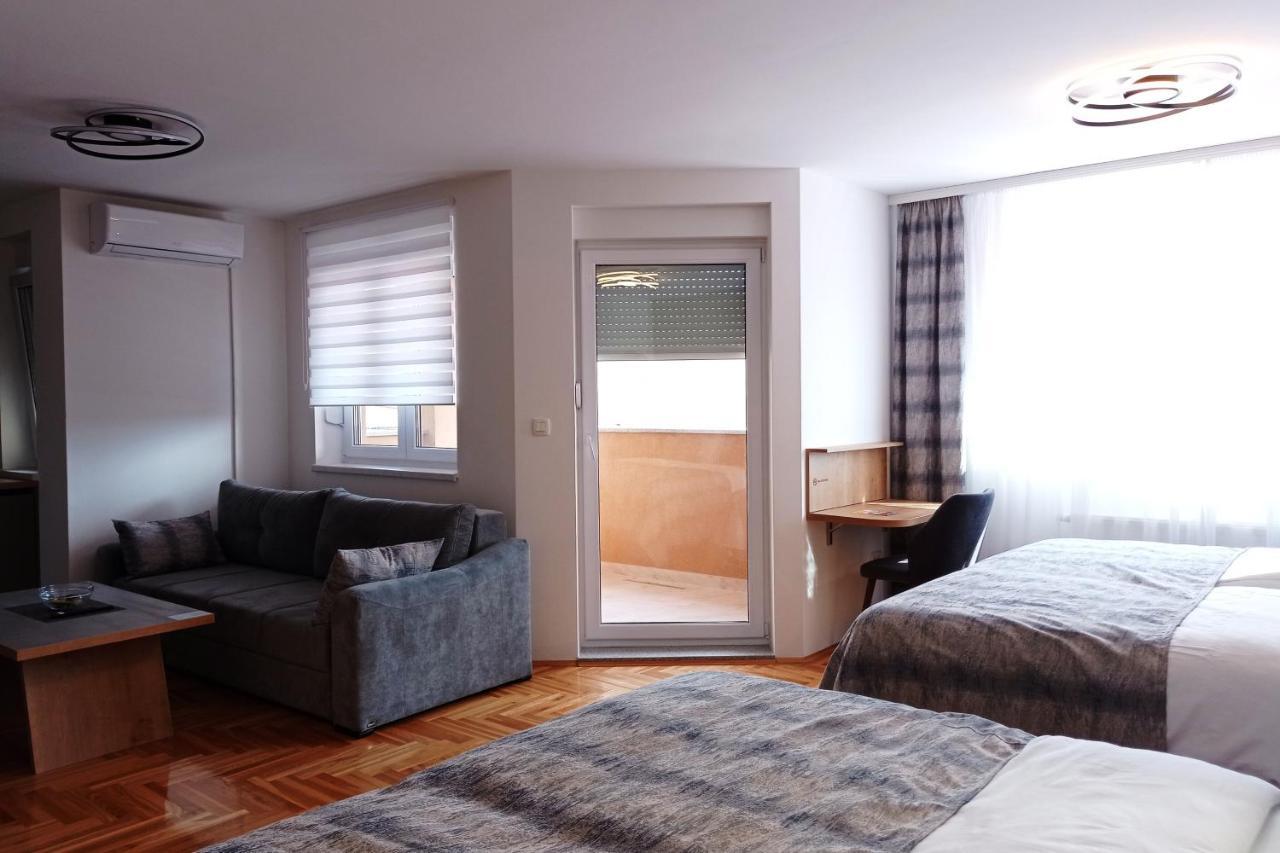 Apartments Hana City Center Livno Exterior photo